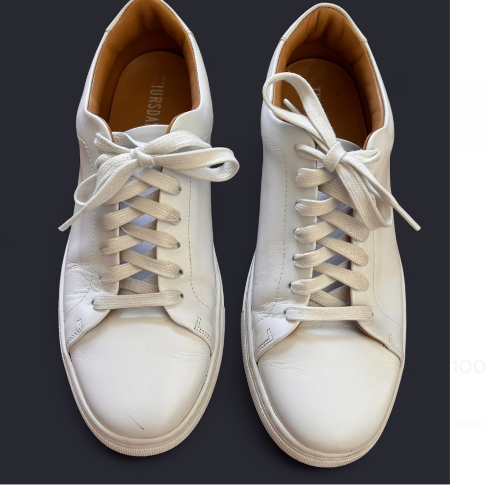 Thursday Everyday Men’s size 9.5 White Leather Sneakers
